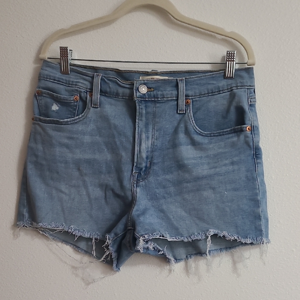 Levi's High Rise Denim Women's Jean Shorts Size 31 - Picture 1 of 4